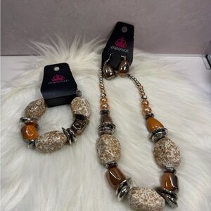 💜3/$15💜 Paparazzi Brown and Silver Jewelry Set